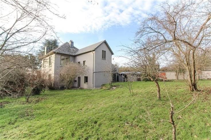 Charmante Villa Des Annees 30 Braine-lʼAlleud Exterior foto